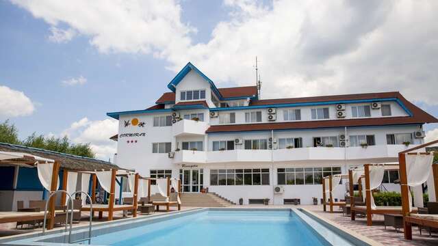 Курортные отели Cormoran Resort Uzlina-3